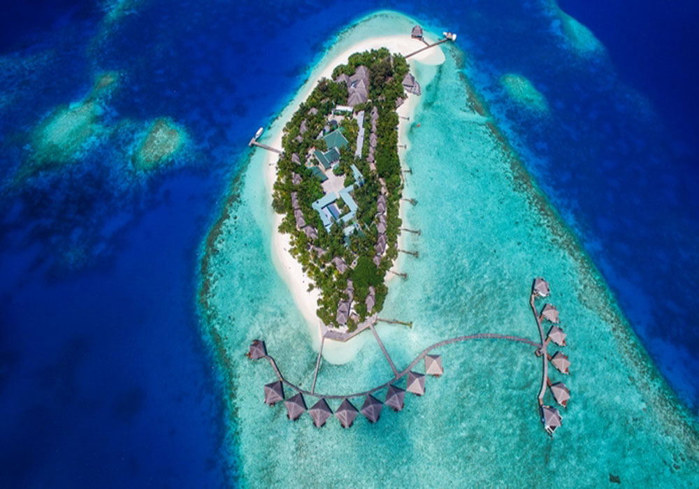 Adaaran Club Rannalhi Maldives